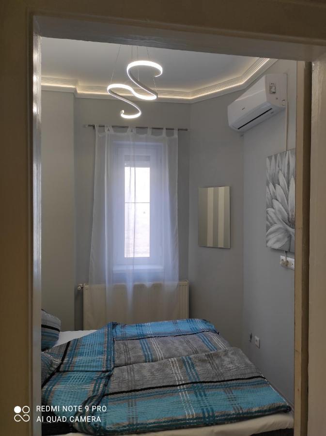 Anna Apartmanok Pécs Buitenkant foto